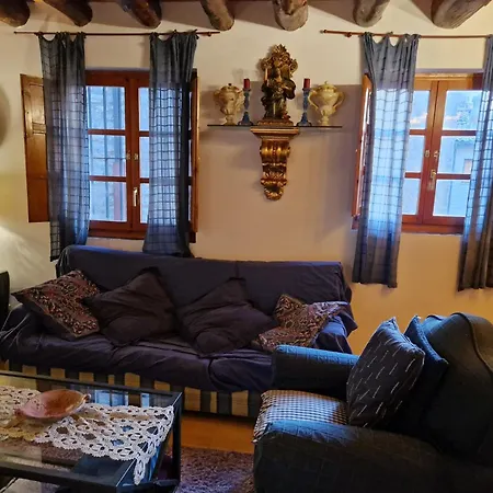 Casona Rey Fernando Holiday home *
